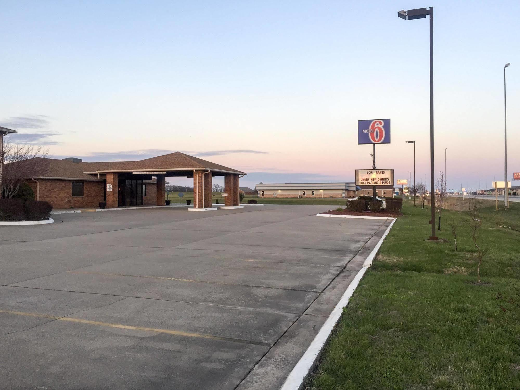 Motel 6-Marion, Il Zewnętrze zdjęcie